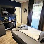 Liro * Mönchengladbach