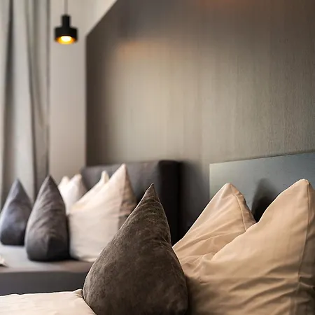 Neueröffnung Liro Hotel