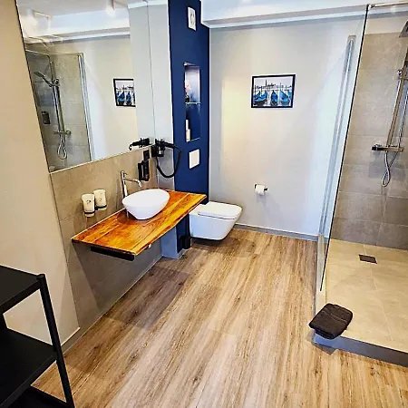 Neueroeffnung Liro Otel *