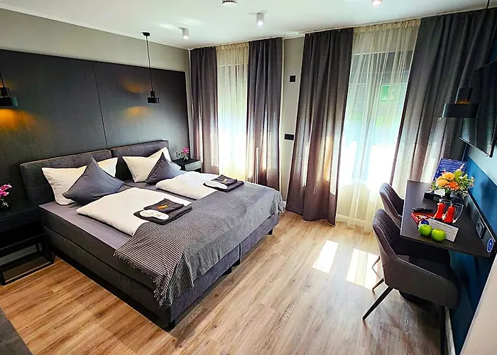 Liro فندق بوروسيا مونشنغلادباخ